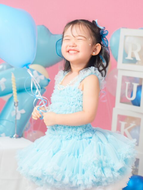 .
👗🎂🎈
.
#バースデーフォト
#名古屋フォトスタジオ